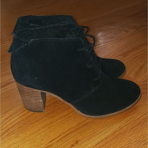 Toms Black suede leather Booties - Picture 1 of 8